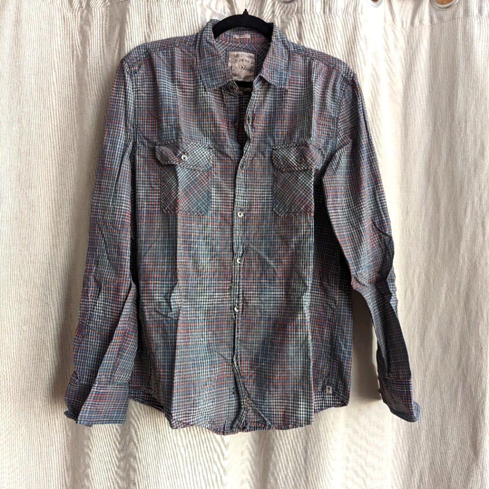 Men's Checkered Button Up